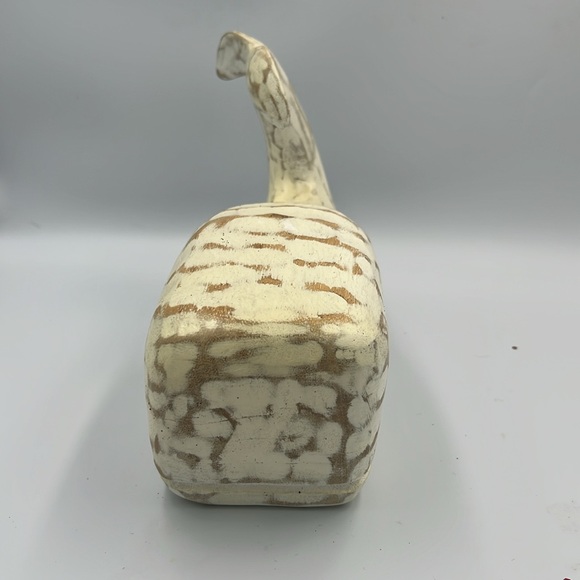 Real Wood hand carved Whale cream/white nautical ocean NEW Noah - Picture 2 of 7